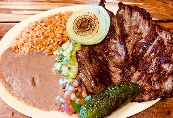 Steak Meal - Sinaloa Signature Restaurante 560x382